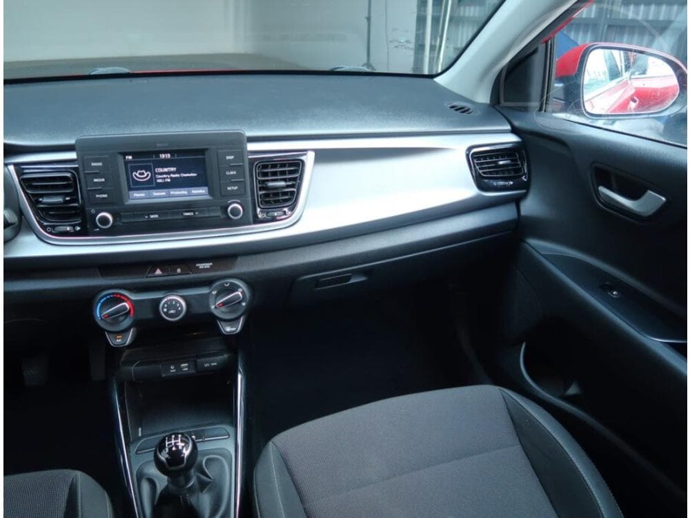 2017 Kia RIO - 8