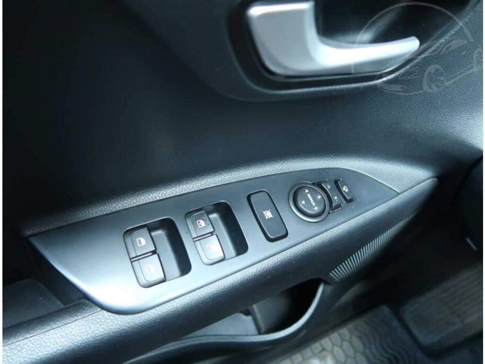 2017 Kia RIO - 15