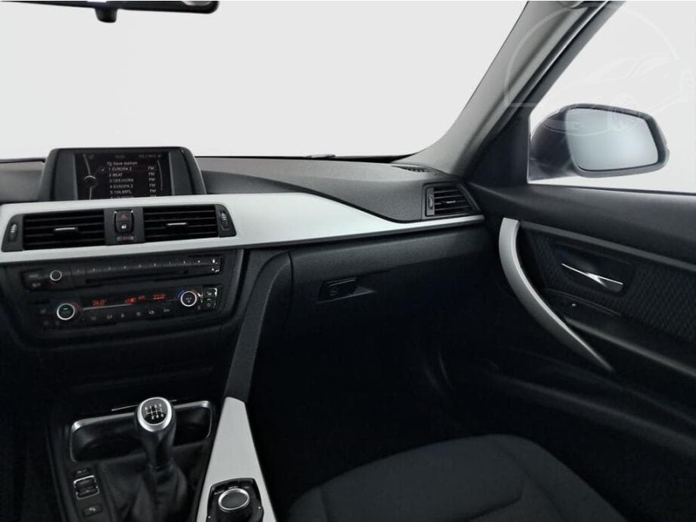 2012 BMW 3-SERIES - 8