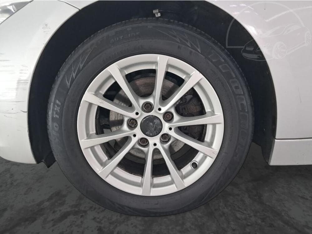2012 BMW 3-SERIES - 15
