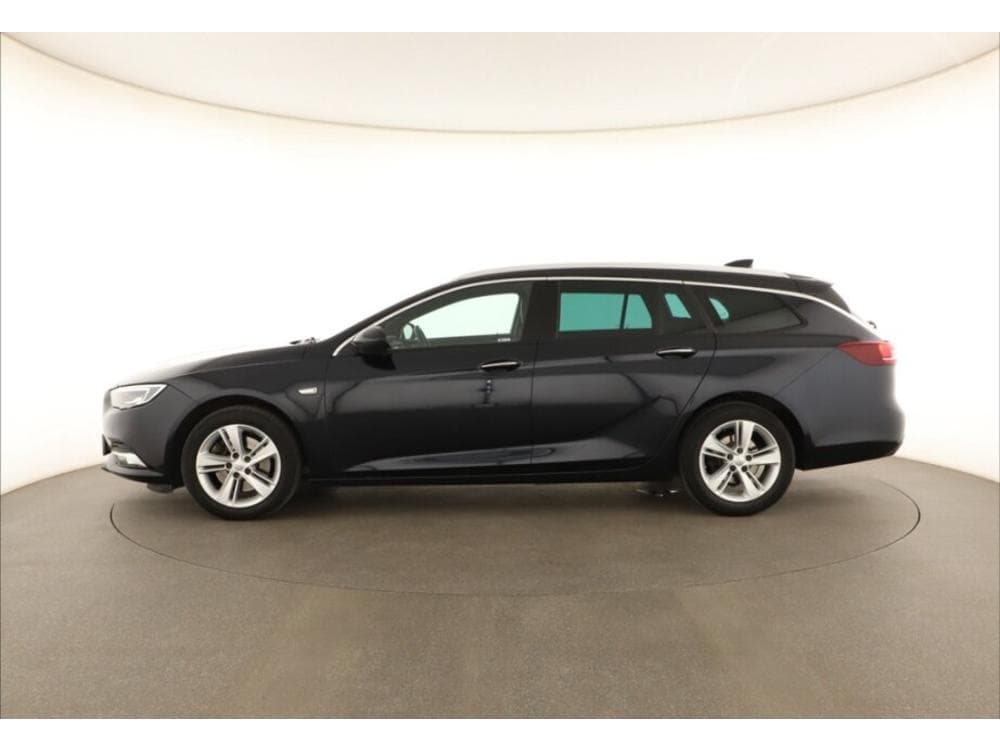2018 Opel INSIGNIA - 3