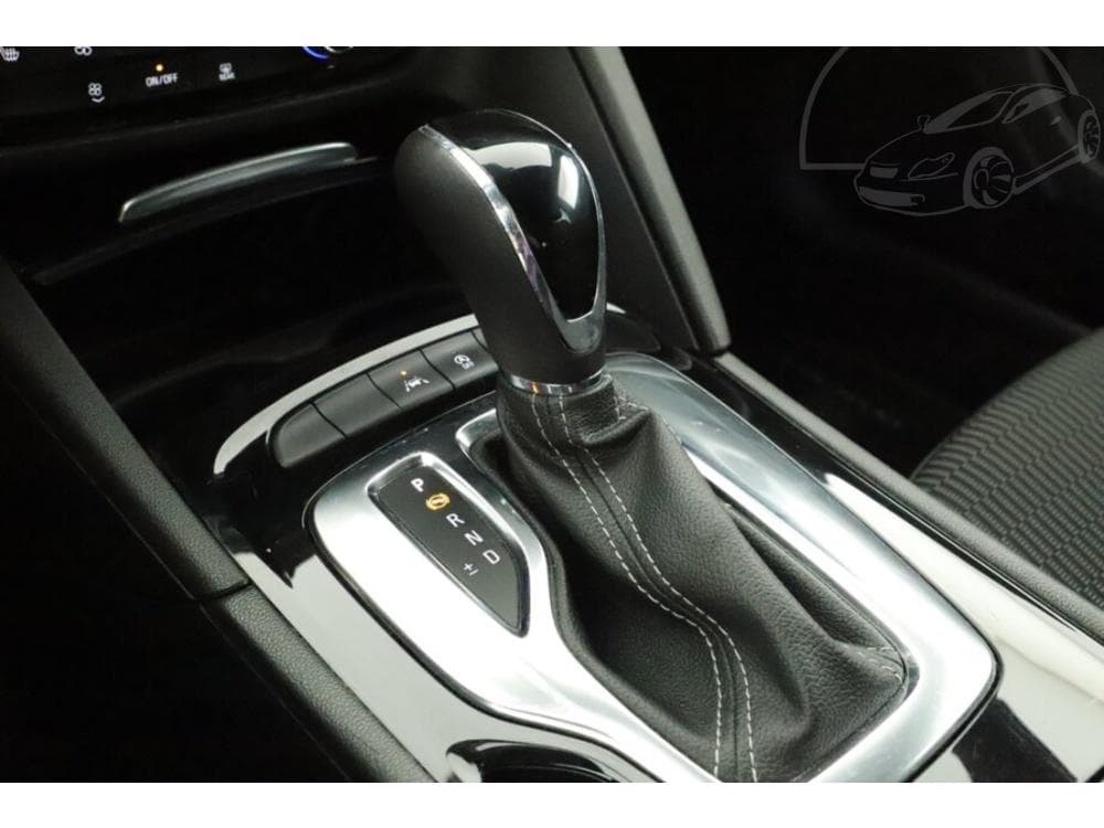 2018 Opel INSIGNIA - 12