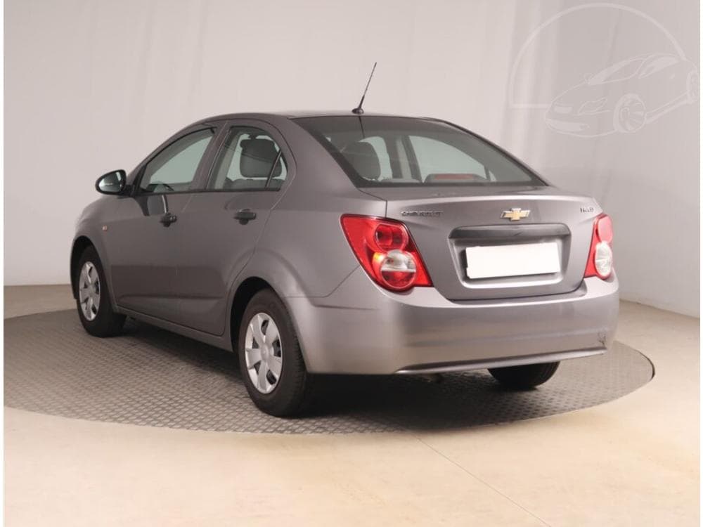 2012 Chevrolet AVEO - 4