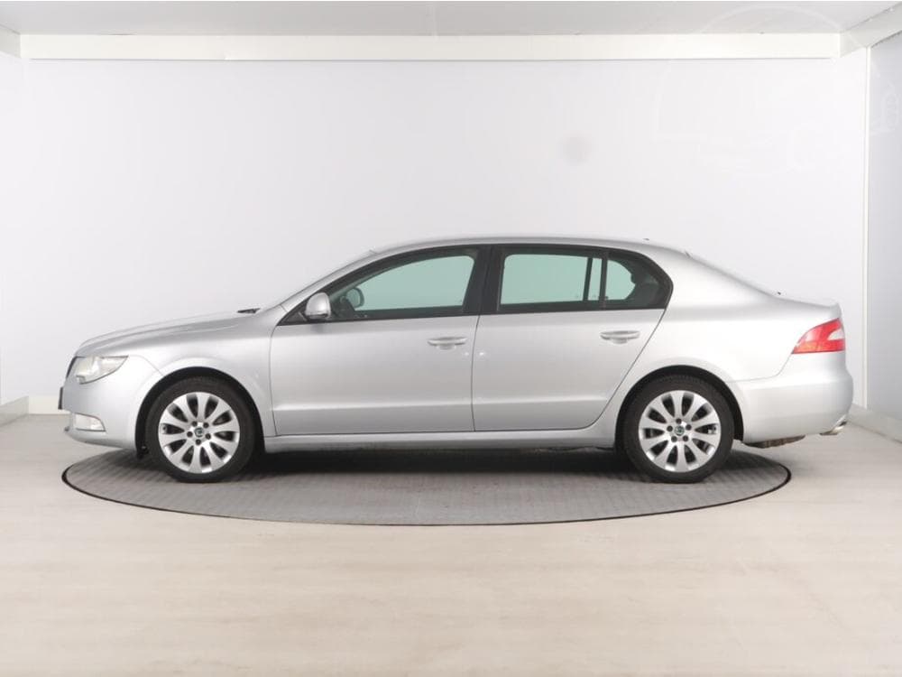 2013 Škoda SUPERB - 3