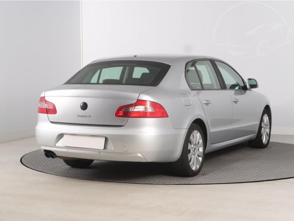 2013 Škoda SUPERB - 5