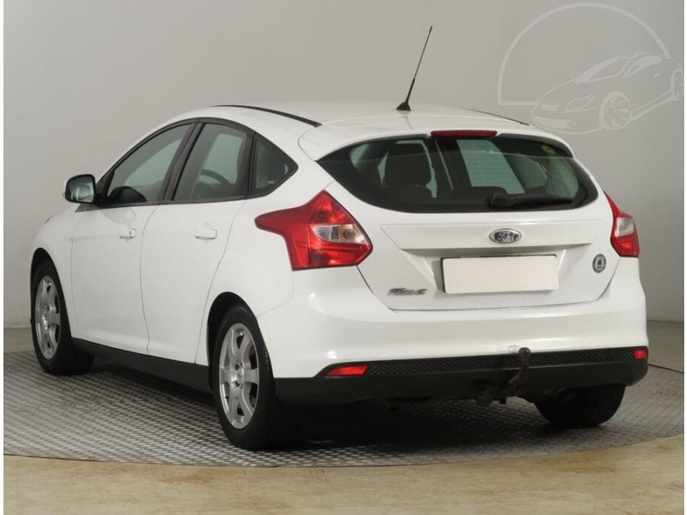 2011 Ford FOCUS - 4