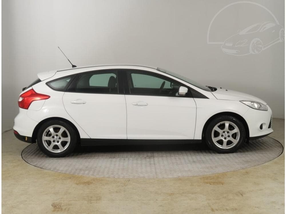 2011 Ford FOCUS - 6