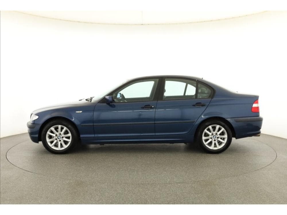 2004 BMW 3-SERIES - 3