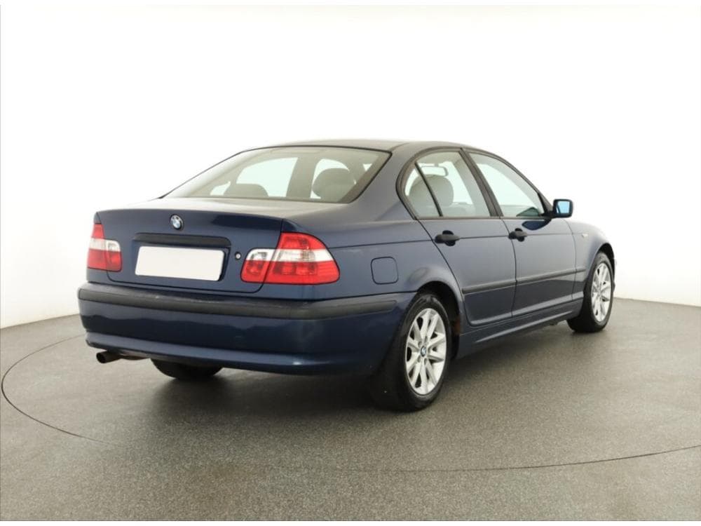 2004 BMW 3-SERIES - 5
