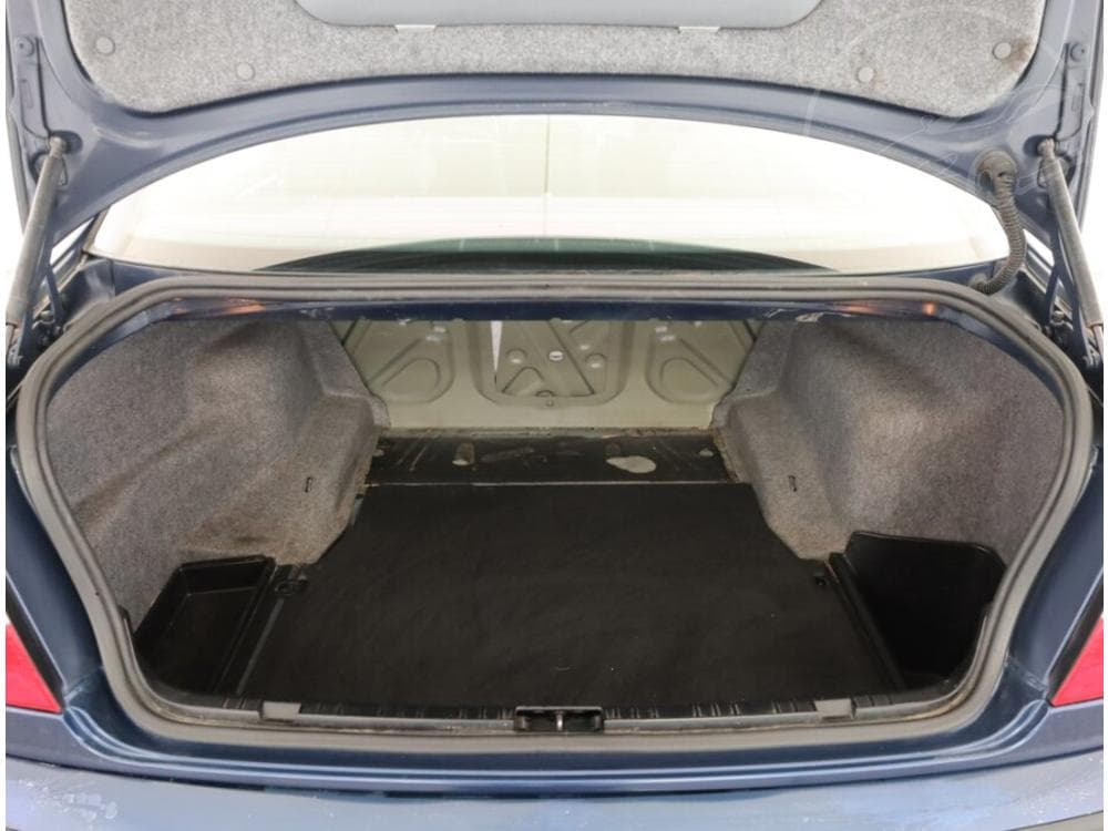 2004 BMW 3-SERIES - 14