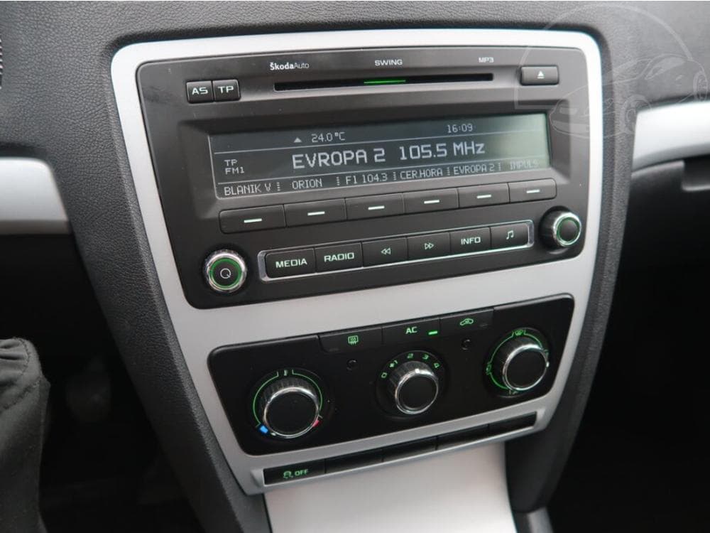 2011 Škoda OCTAVIA - 12