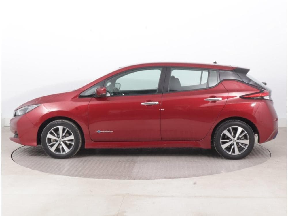 2019 Nissan LEAF - 3