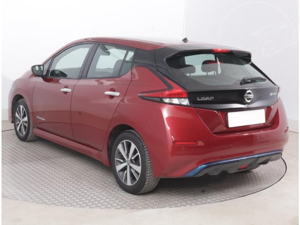 2019 Nissan LEAF - 4