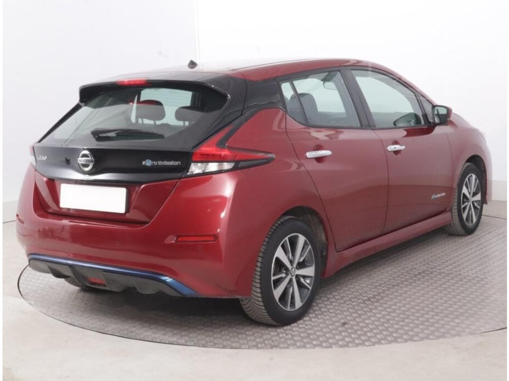 2019 Nissan LEAF - 5