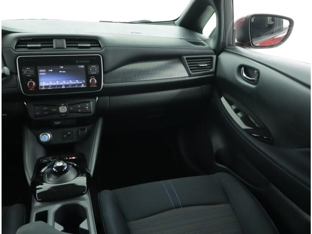 2019 Nissan LEAF - 8