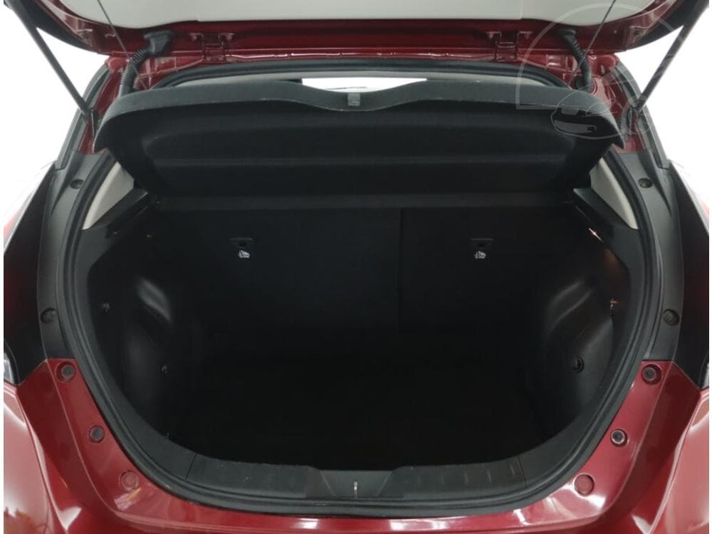 2019 Nissan LEAF - 13