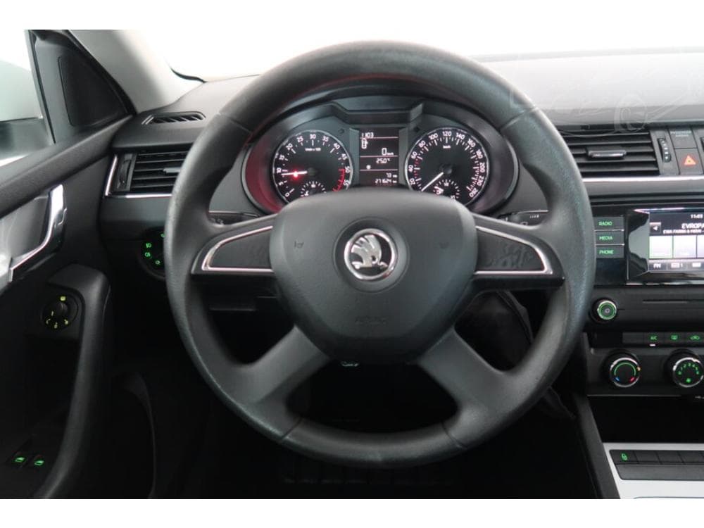2015 Škoda OCTAVIA - 15