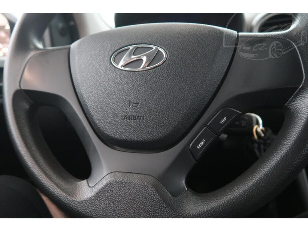2017 Hyundai i10 - 14