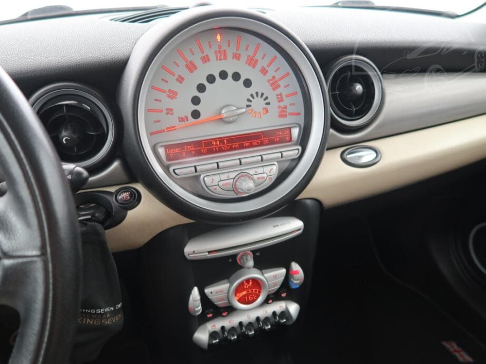 2008 Mini COOPER - 12