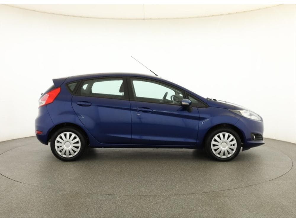 2015 Ford FIESTA - 6