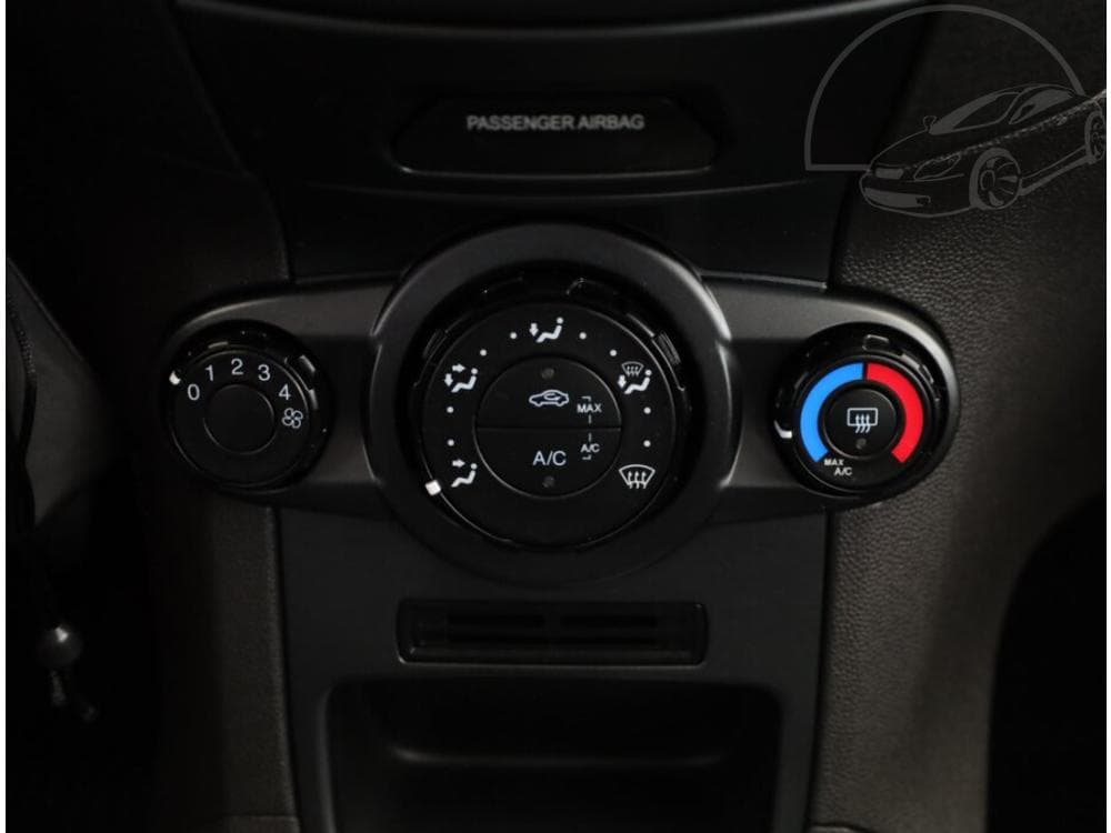 2015 Ford FIESTA - 11