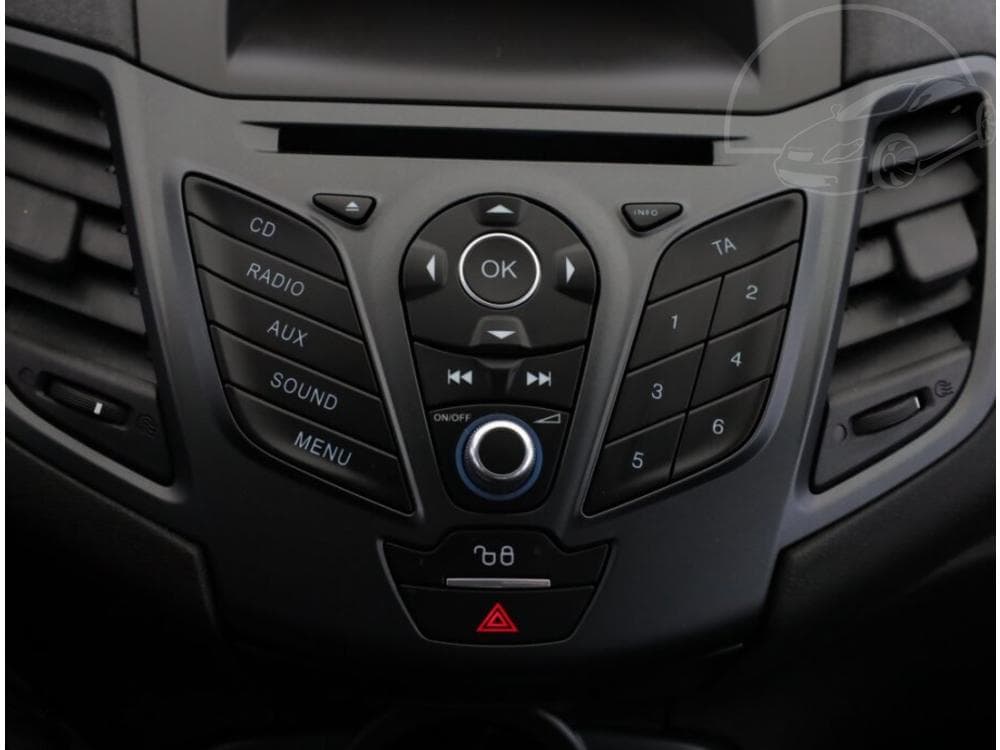 2015 Ford FIESTA - 12