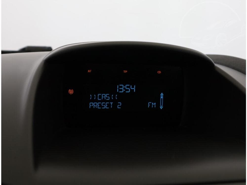 2015 Ford FIESTA - 13