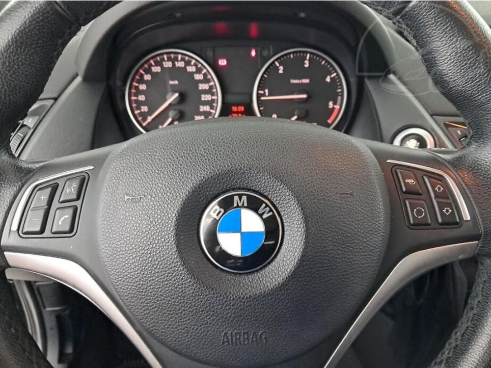 2013 BMW X1 - 15