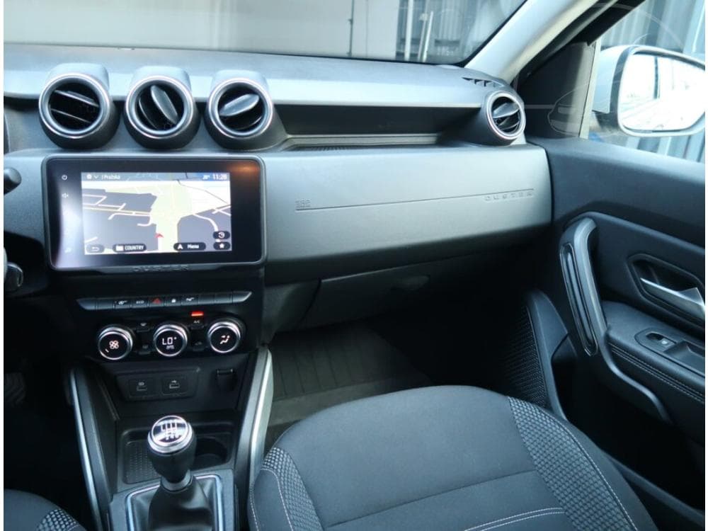 2022 Dacia DUSTER - 8
