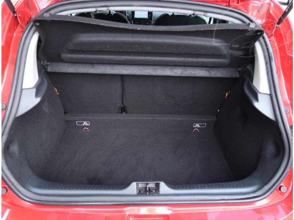 2018 Renault CLIO - 13