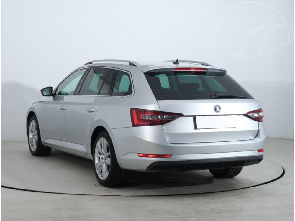 2016 Škoda SUPERB - 4