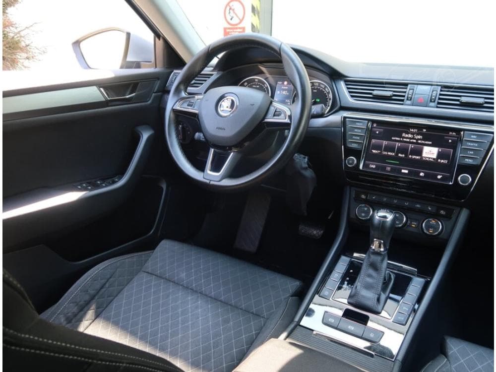 2016 Škoda SUPERB - 7
