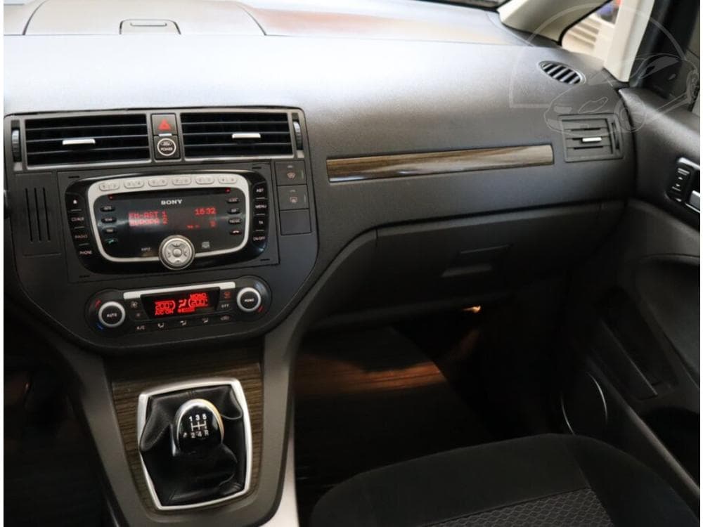 2010 Ford C-MAX - 8