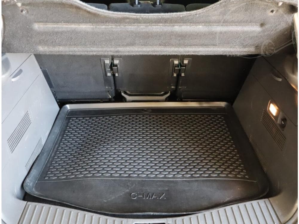 2010 Ford C-MAX - 14