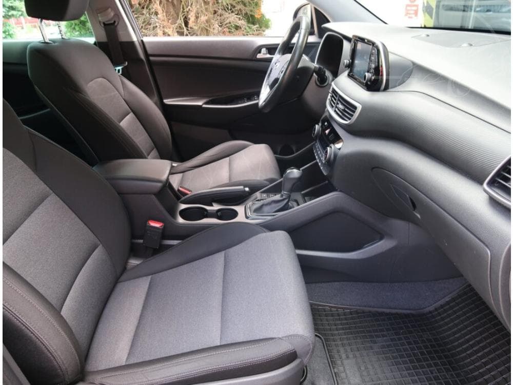 2019 Hyundai TUCSON - 9