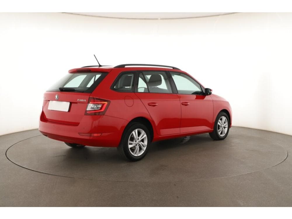 2019 Škoda FABIA - 5