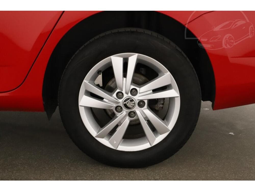 2019 Škoda FABIA - 10