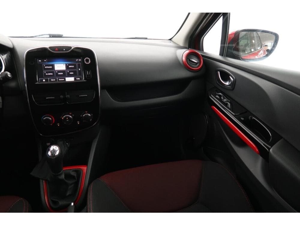 2014 Renault CLIO - 8