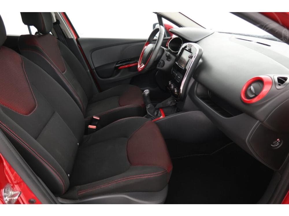 2014 Renault CLIO - 9