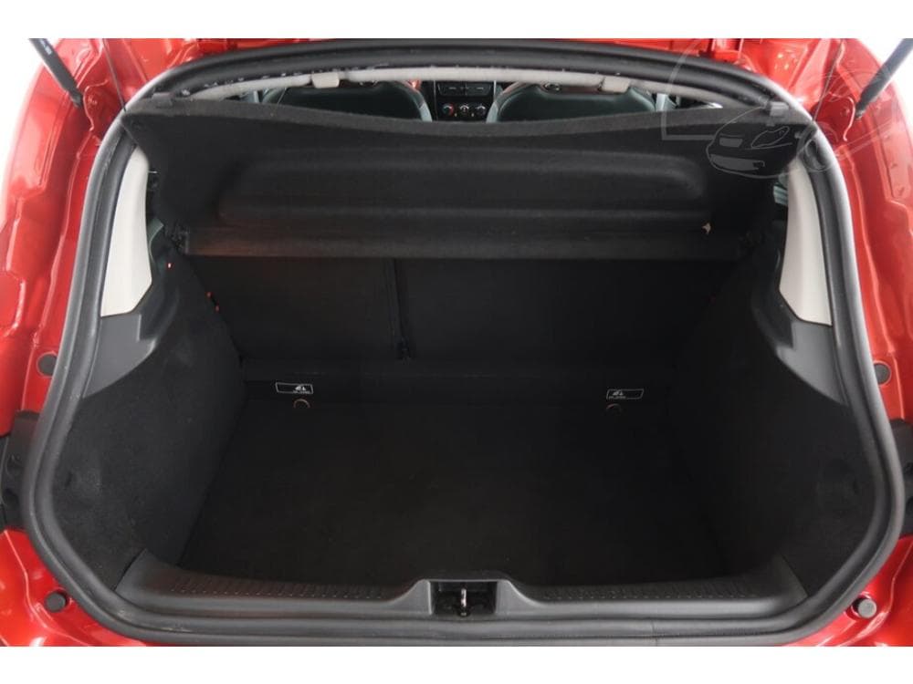 2014 Renault CLIO - 14