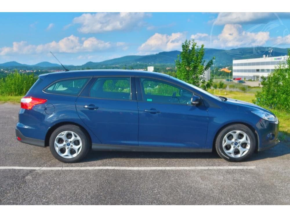 2011 Ford FOCUS - 6