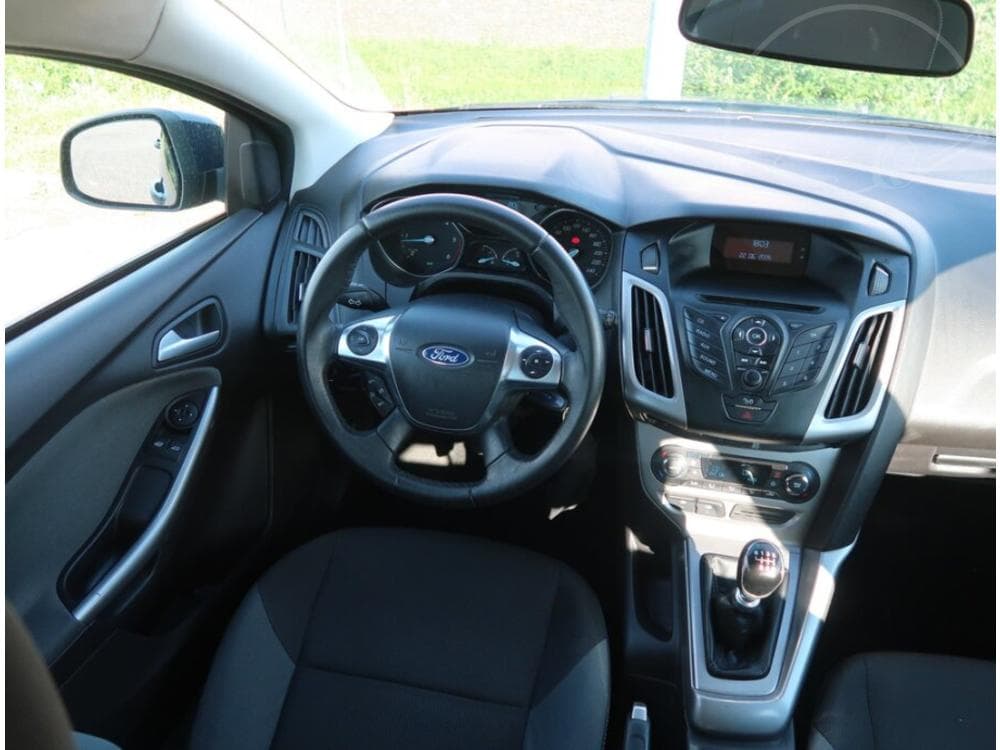 2011 Ford FOCUS - 7