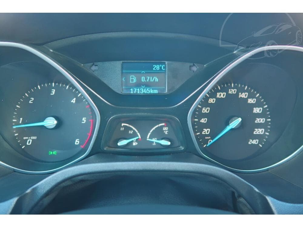 2011 Ford FOCUS - 11