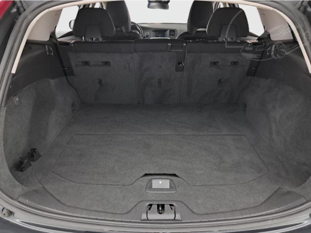 2012 Volvo V60 - 13