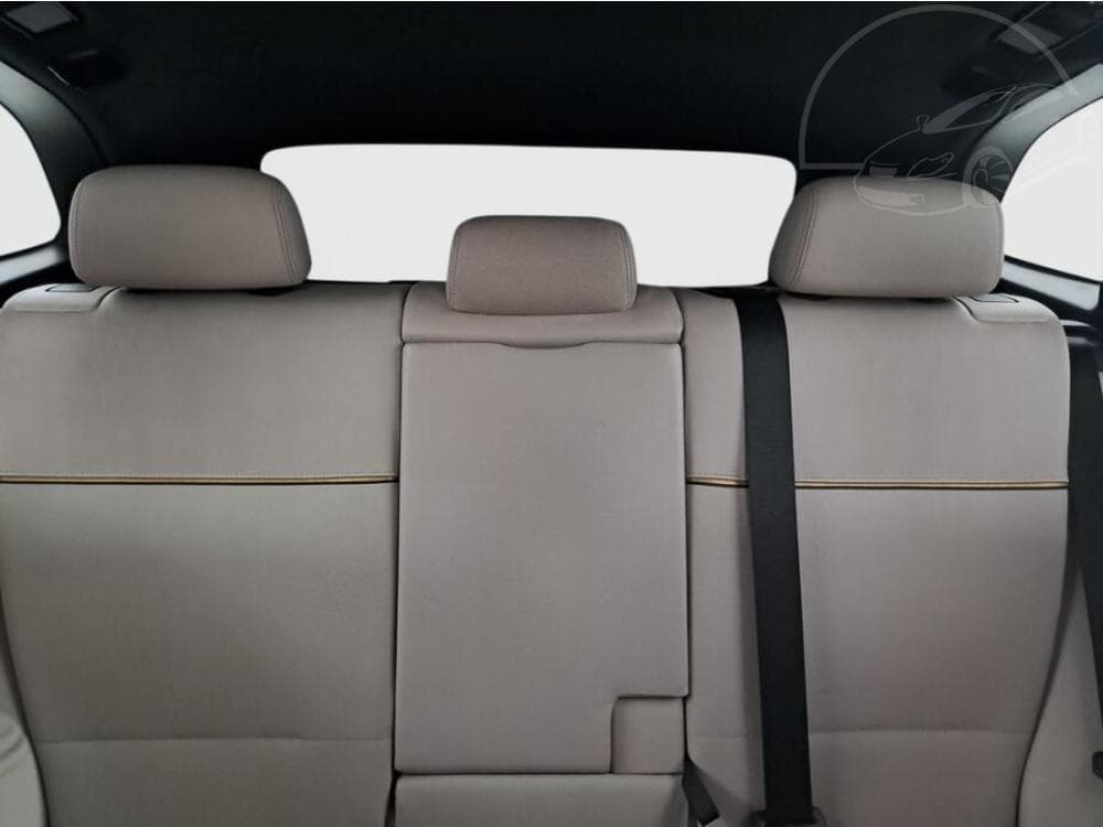 2010 BMW X1 - 10
