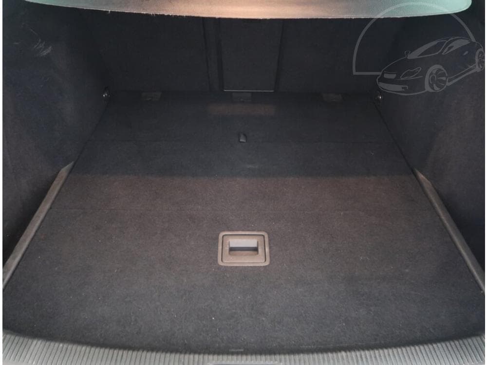 2012 Volkswagen GOLF - 14