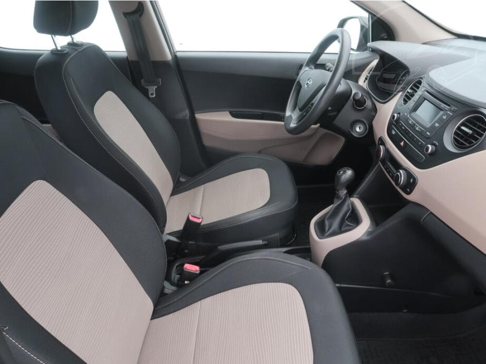 2016 Hyundai i10 - 9