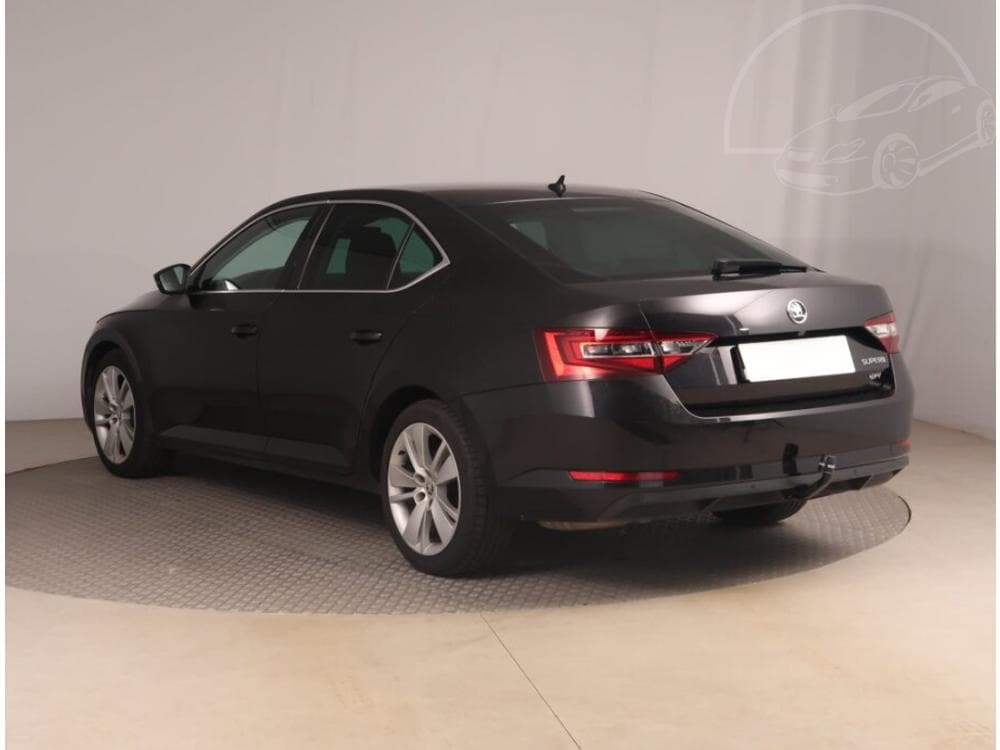 2017 Škoda SUPERB - 4