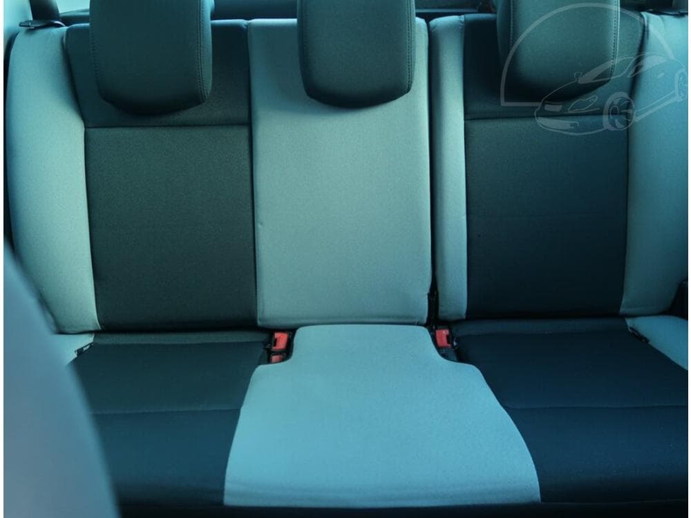 2011 Renault CLIO - 10