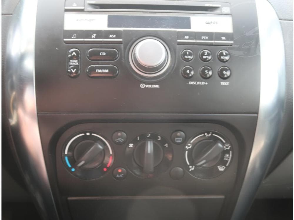 2010 Suzuki SX4 - 11